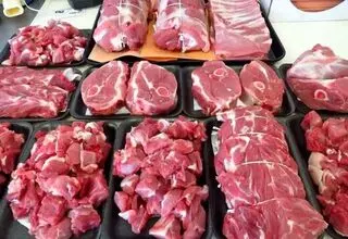 کمبودی در عرضه گوشت قرمز نداریم