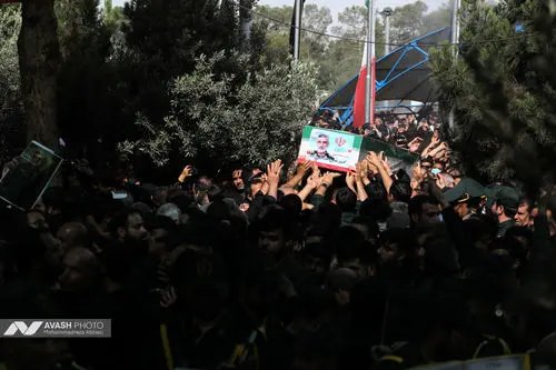 مراسم تشییع پیکر سردار حاجی زاده ، سلامی و برخی از فرماندهان سپاه پاسداران در تهران