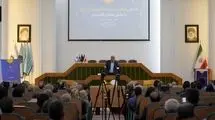 اقتصاد ایران با واگذاری مدیریتی بنگاه‌ها و تمرکززدایی نجات پیدا می کند