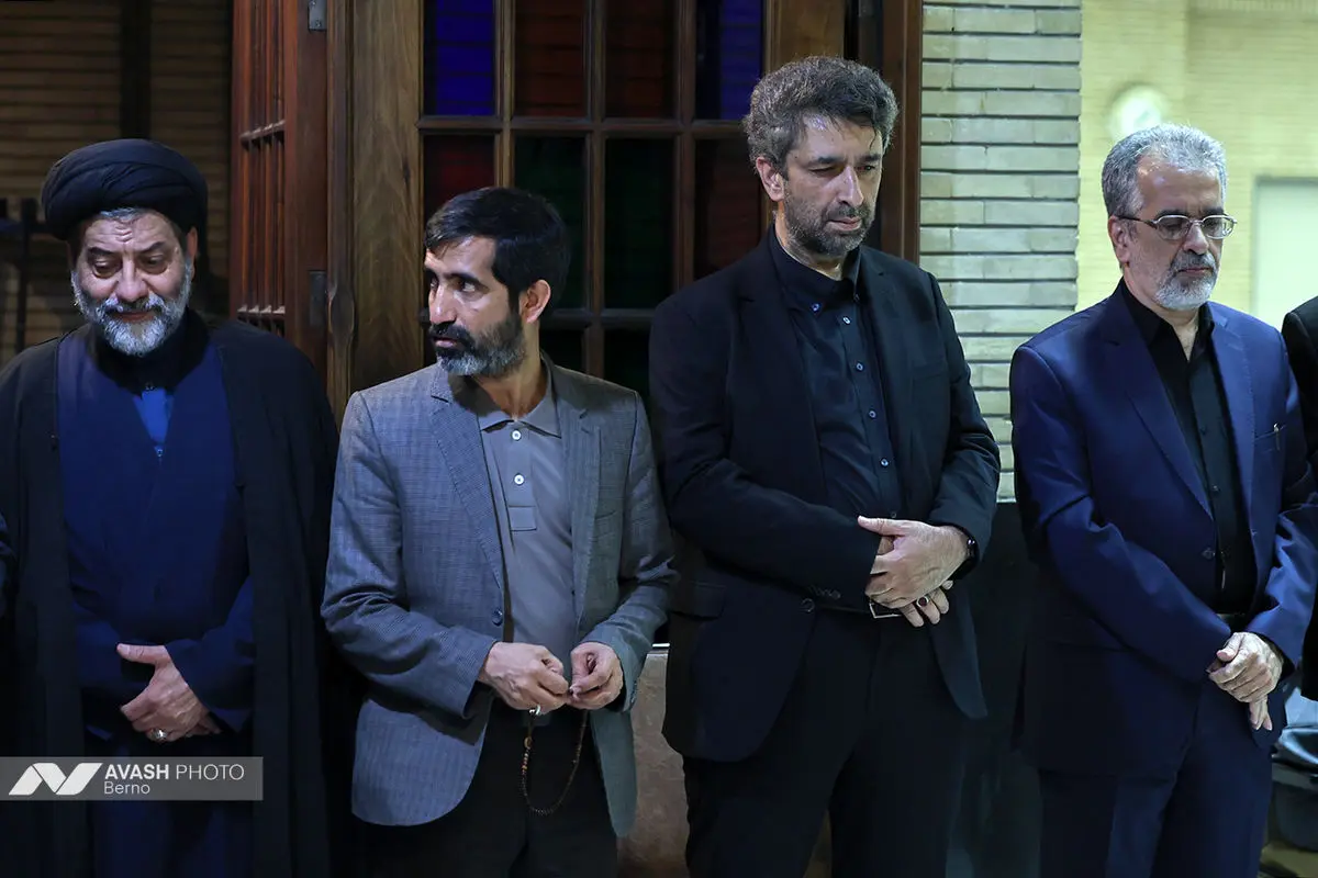 مراسم ترحیم مادر «سید مهدی طباطبایی» معاون ارتباطات و اطلاع‌رسانی دفتر رئیس جمهور
