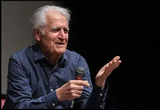 پیکر «احمد پژمان» به ایران می‎‌آید