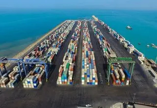 صادرات ۲۳۶ میلیون تن صادرات غیرنفتی و  ۸۶ میلیارد دلار انواع کالای غیر‌نفتی از گمرک