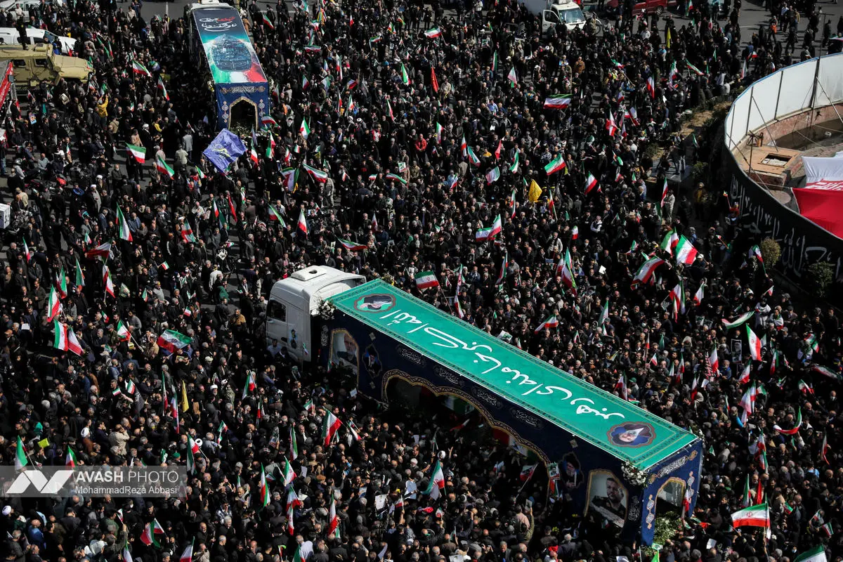 مراسم تشییع «علی لاریجانی»، «غلامرضا سلیمانی» و قهرمانان «ناو دنا»