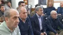 حضور احمدی نژاد در مراسم ختم خواهر مشایی