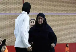 منیژه زیبا: به تشکر افراد غریبه نیازی ندارم