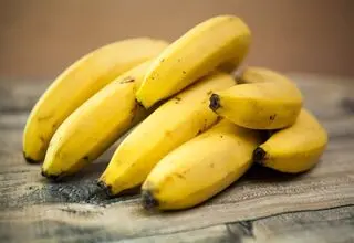 در مصرف موز این اشتباه همیشگی را کنار بگذارید