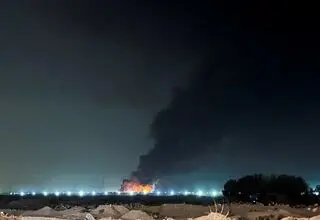 مقر آمریکا آتش گرفت
