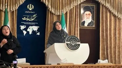 مهاجرانی: ذخایر استراتژیک داروهای کشور در وضعیت کاملاً مطلوب است/ قیمت تمام شده بنزین لیتری 70 هزار تومان است