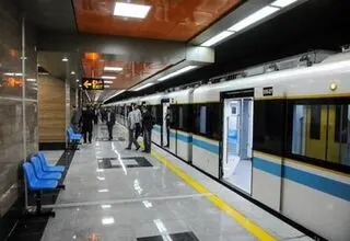 مترو فرودگاه مهرآباد تعطیل شد