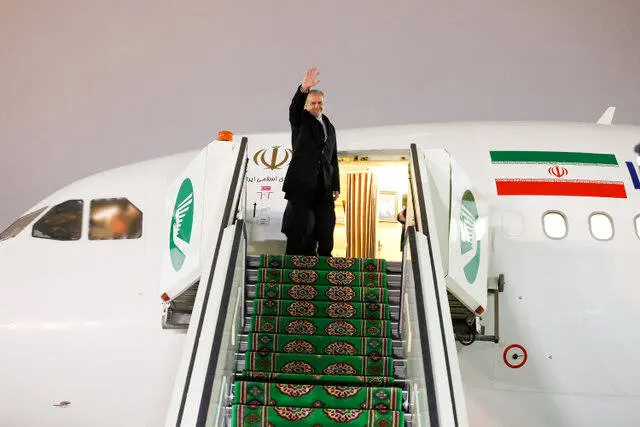 پزشکیان راهی تهران شد 