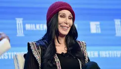 خواننده افسانه‌ای 79 ساله از پیری متنفر است