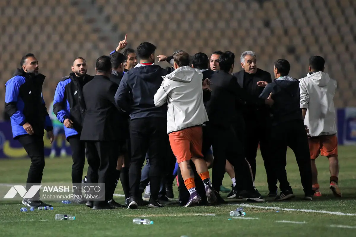 جام حذفی فوتبال ایران - استقلال و پادیاب