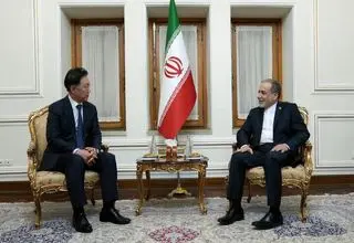 دیدار فرستاده ویژه وزیر امور خارجه کره‌جنوبی با عراقچی