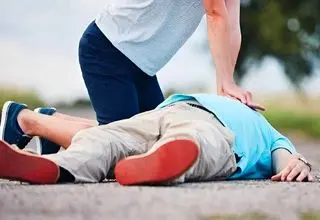اقدامات ضروری در هنگام بروز ایست ناگهانی قلبی