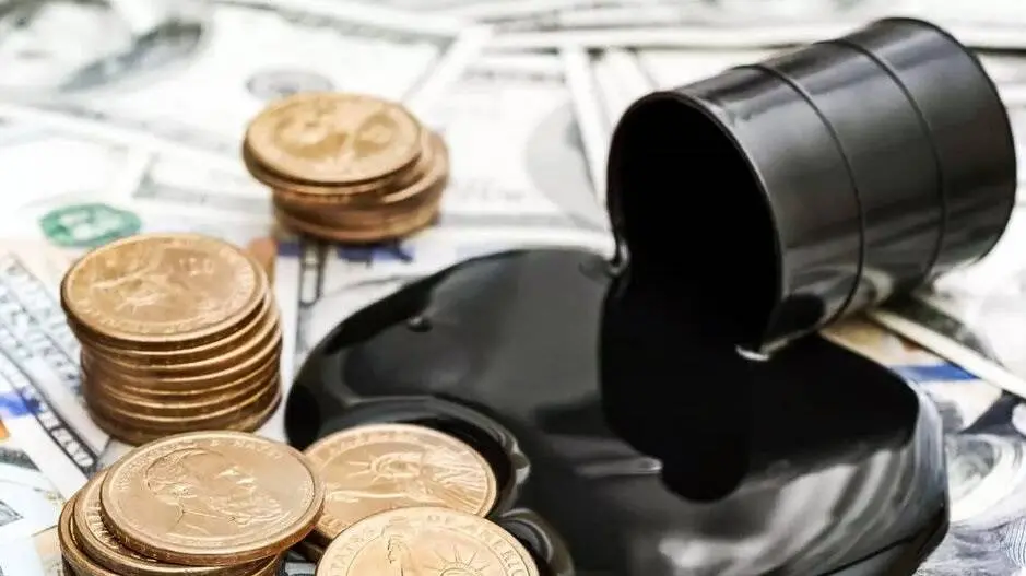 کاهش ۴ درصدی قیمت نفت سنگین ایران در سال ۲۰۲۴