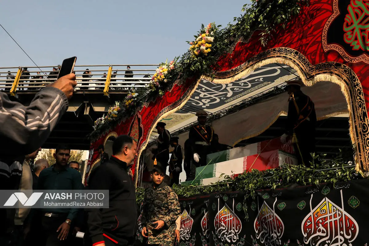 مراسم تشییع پیکرهای ۱۰۰ شهید گمنام - تهران