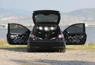 توقیف در انتظار خودروهای نمایشی