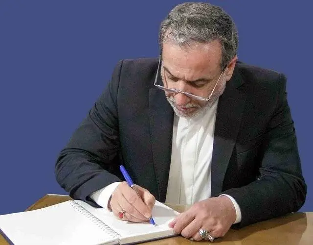 عراقچی: حمله اسرائیل اعلان جنگ است؛ شورای امنیت فوراً اقدام کند
