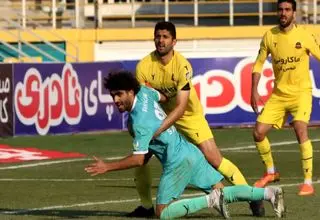 گریز از بحران به سبک شمس‌آذر| بی‌فایده‌ترین تساوی فصل در رفسنجان!