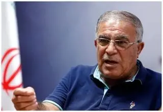 روشن در گفت‌وگو با آوش: بعید می دانم جباری تا آخر فصل بماند!