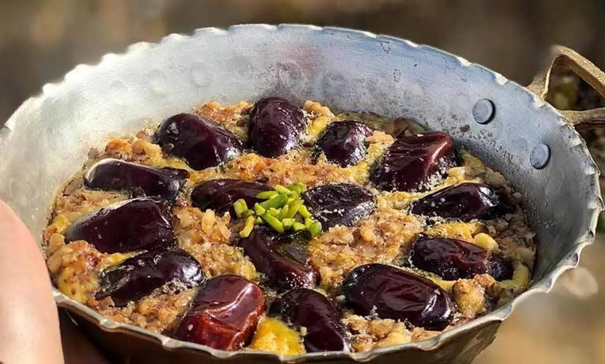 چه غذاهایی را میتوان با خرما تهیه کرد؟