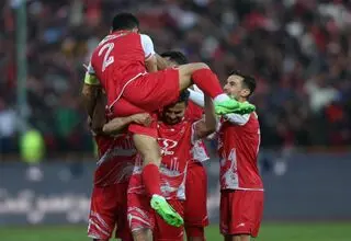 پرسپولیس-تراکتور؛ امید «کریم» به تکرار تاریخ