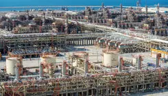 بازدید معاون وزیر نفت از پالایشگاه‌های آسیب‌دیده مجتمع گاز پارس جنوبی