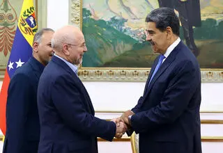 قالیباف در دیدار با مادورو: منافع بزرگی رقم خواهد خورد
