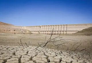 ۶۸ درصد ظرفیت سدهای کشور خالی است