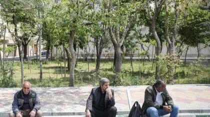 معمای چند مجهولی در بازار کار ایران/ چرا ایرانی‌ها دنبال شغل نمی گردند؟