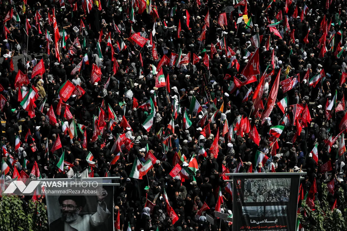 مراسم تشییع پیکر مطهر رهبر شهید انقلاب در تهران -