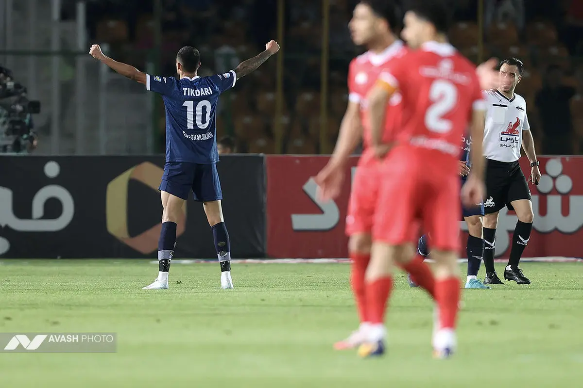 لیگ برتر فوتبال - پرسپولیس و گل‌گهر