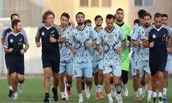 دست خالی ساپینتو برای آغاز تمرینات استقلال
