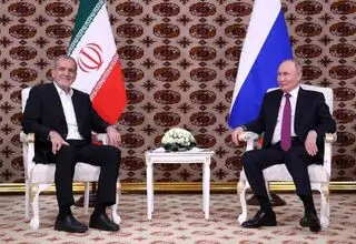 پوتین و پزشکیان دیدار می کنند 