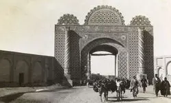 فیلم/ میدان گمرک تهران و حوالی آن ۱۰۲ سال پیش