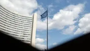 انپیتی در دوراهی بقا و وداع