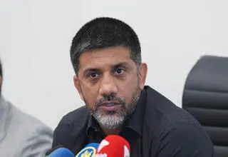 علیرضا دبیر: معاون وزیر درکی از ورزش ندارد