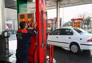 قیمت بنزین سوپر وارداتی 70 تا ۷۵ هزار تومان!