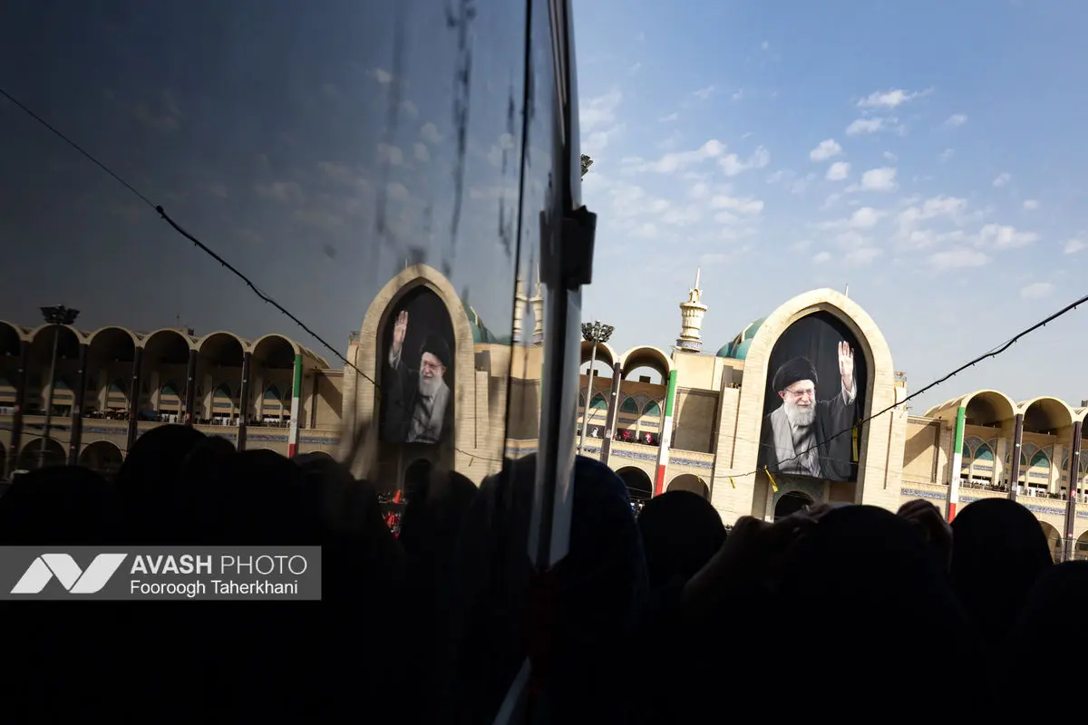 نخستین روز مراسم وداع با رهبر شهید انقلاب - ۳