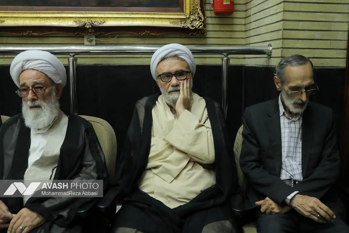 مراسم ختم «احمد ناطق نوری»
