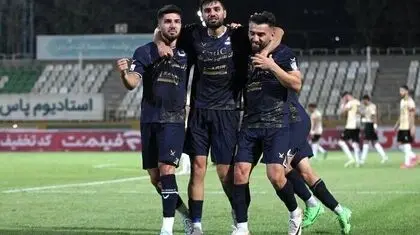 ۶ مدعی در کمین صدر جدول لیگ برتر