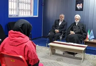 قوه قضاییه: طبق بخشنامه سازمان زندان‌ها الزام زنان به استفاده از چادر ممنوع است