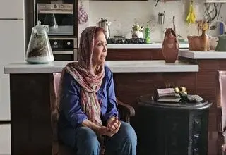 بازدید مدیران سینمایی از سینماگران آسیب‌دیده