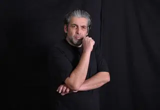 حمید گودرزی همبازی فرهاد آییش شد