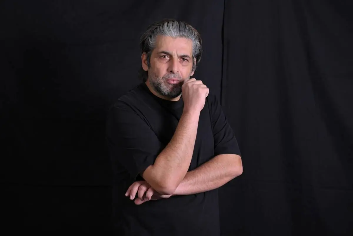 حمید گودرزی همبازی فرهاد آییش شد