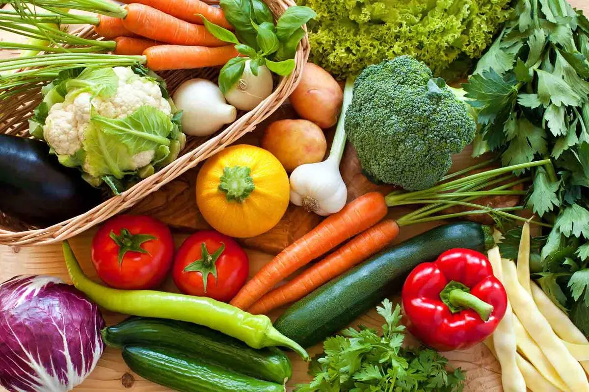  کدام مواد غذایی را نباید در فریزر نگهداری کرد؟