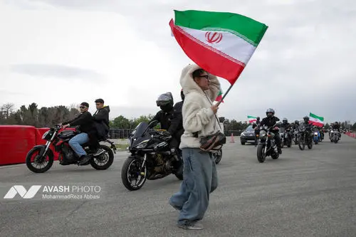 گردهمایی خودرویی و موتوری "وحدت و اقتدار"