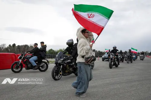 گردهمایی خودرویی و موتوری "وحدت و اقتدار"
