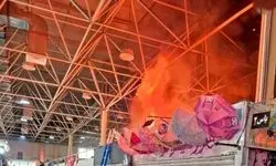 لحظه آتش گرفتن بازار بزرگ جنت آباد