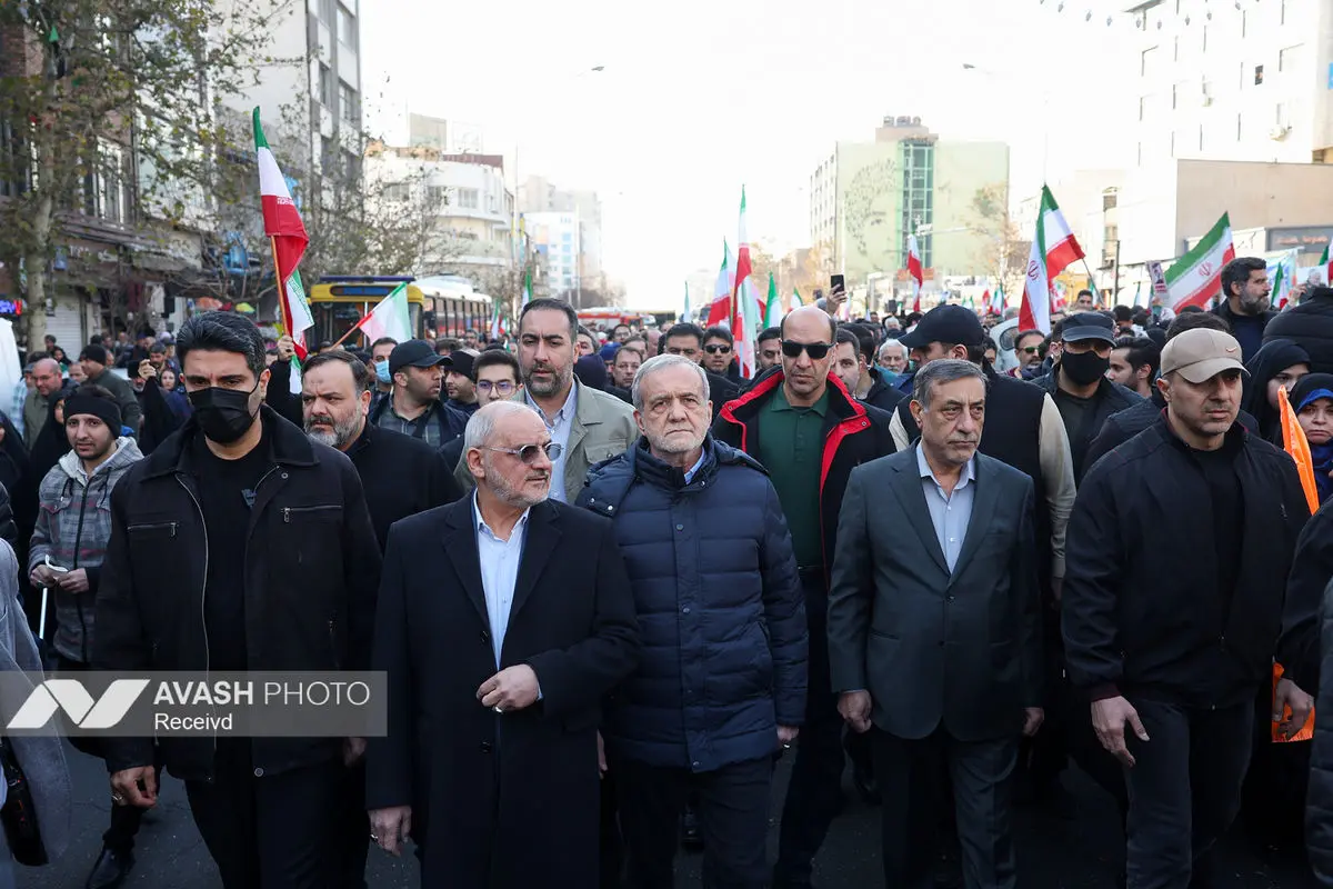 حضور دکتر مسعود پزشکیان در اجتماع عظیم مردم تهران علیه عناصر آشوبگر